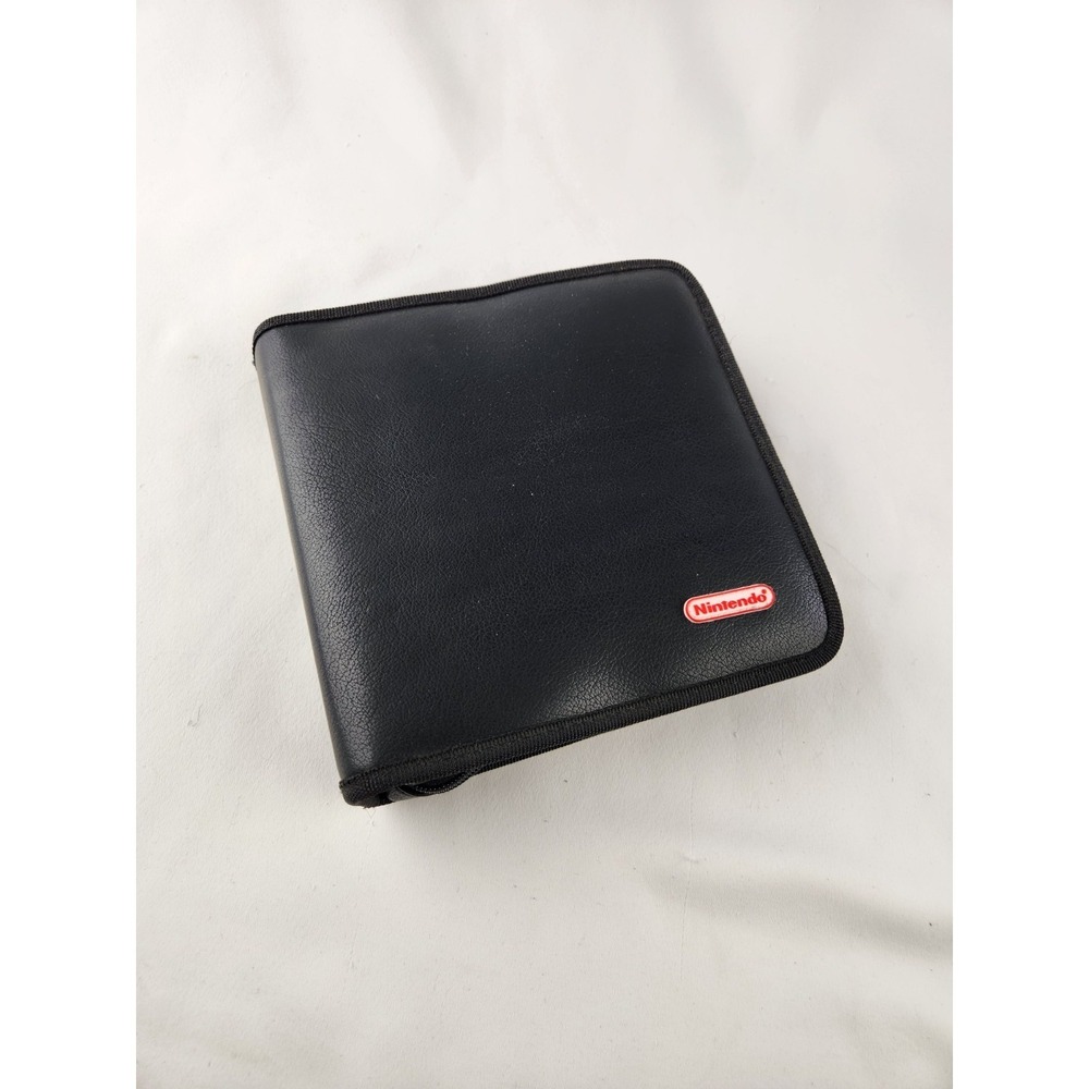 Vintage Nintendo GBA Game Boy GAMEBOY Advance 32 Case Folder Binder Black Rare